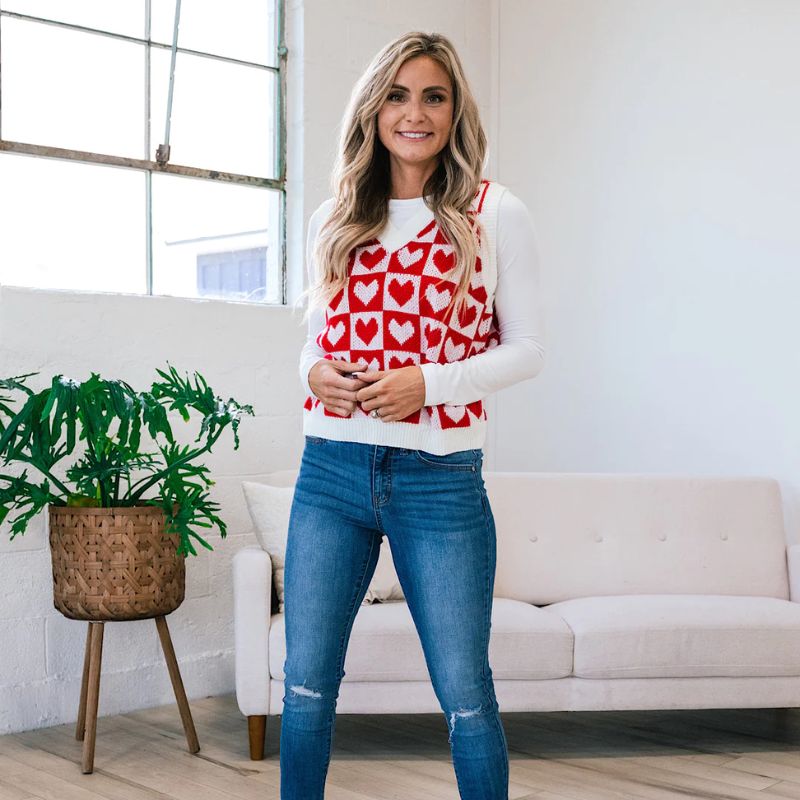 How To Feel More Confident in Your Clothes