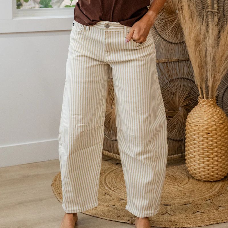 Messy Bun, Cute Jeans, Done: Why Moms Love Kancan Denim