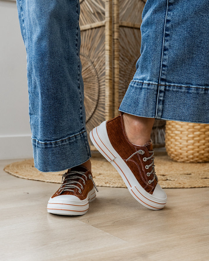 NEW! Very G Aman Velvet Sneakers - Tan Very G