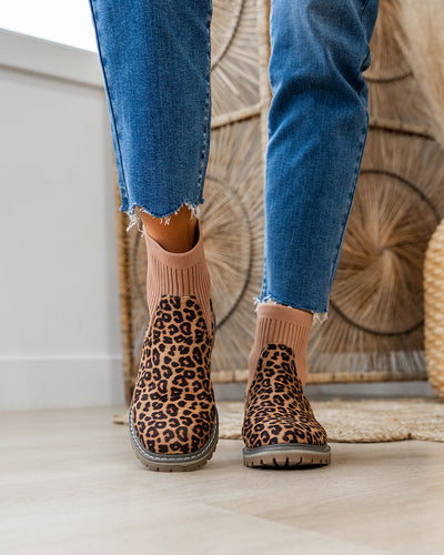 NEW! Corkys Cabin Fever Bootie - Tan Leopard  Corkys Footwear   