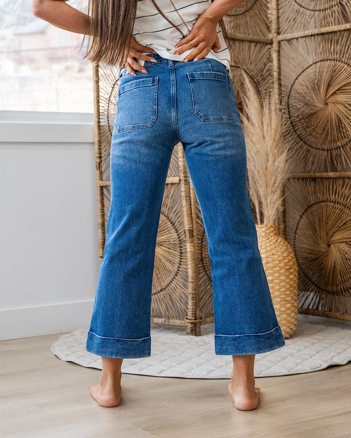 NEW! KanCan Isabella 2.0 Rolled Hem Crop Flare Jeans - Medium Wash KanCan