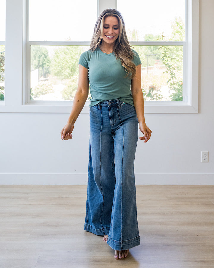 NEW! Cassidy Short Sleeve Ribbed Top - Jade