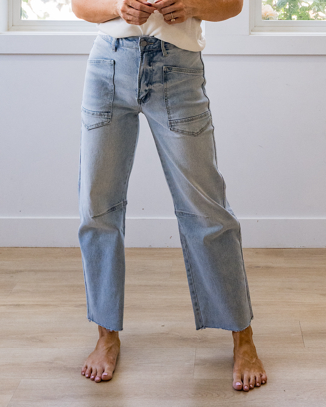 Vervet Lettie Light Acid Wash Barrel Jeans Vervet