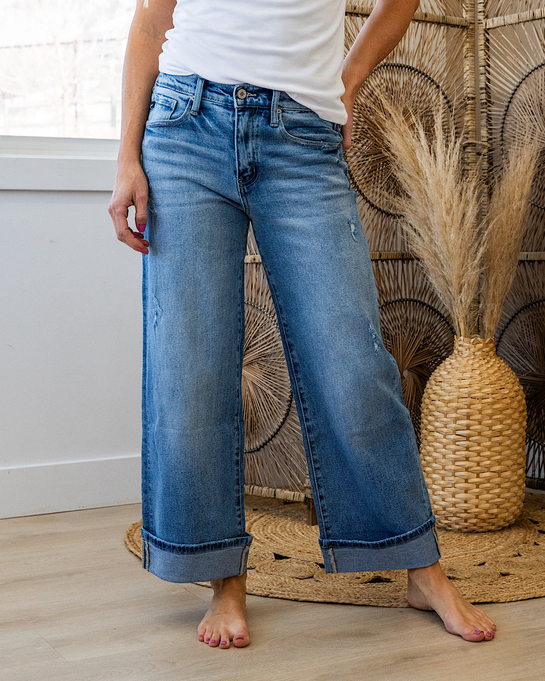 Kancan Jennifer 2.0 Rolled Cuff Wide Leg Jeans - Medium Wash KanCan