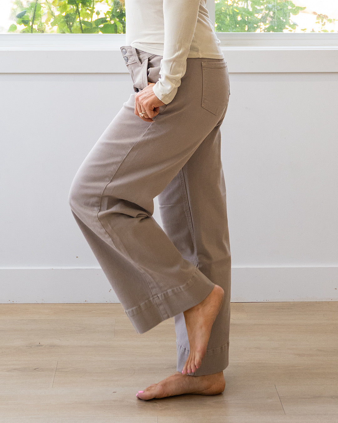 NEW! KanCan What I Want Wide Leg Jeans - Taupe KanCan