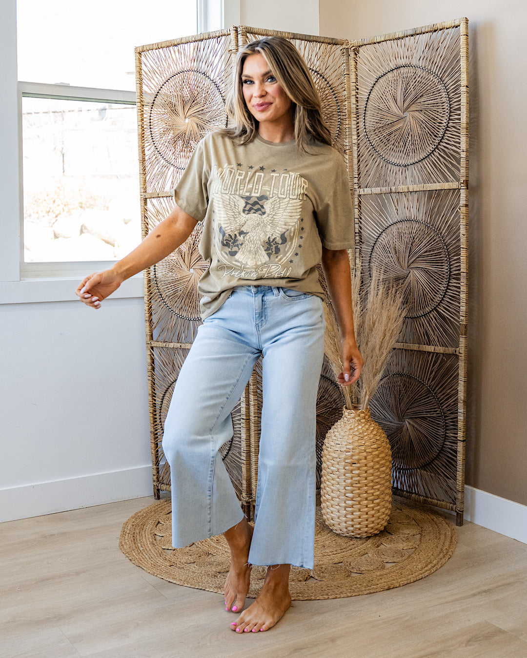 NEW! Eagle Illusion Rock Tour Taupe Mineral Wash Tee Zutter