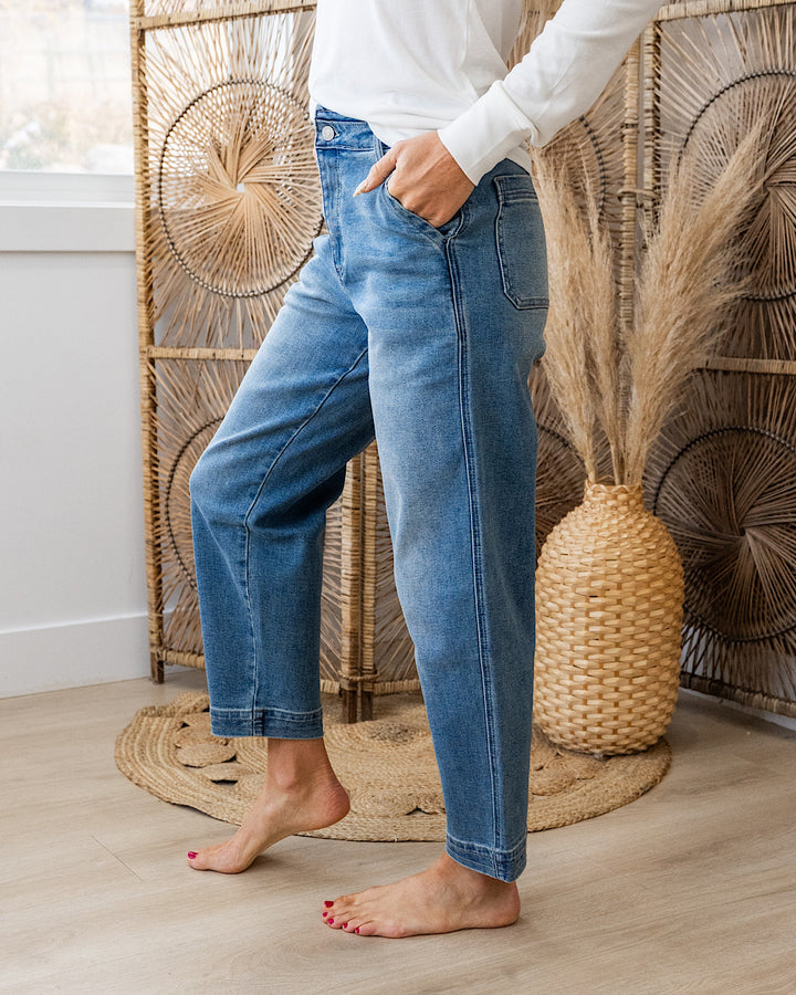 NEW! KanCan Kim Tapered Leg Jeans KanCan