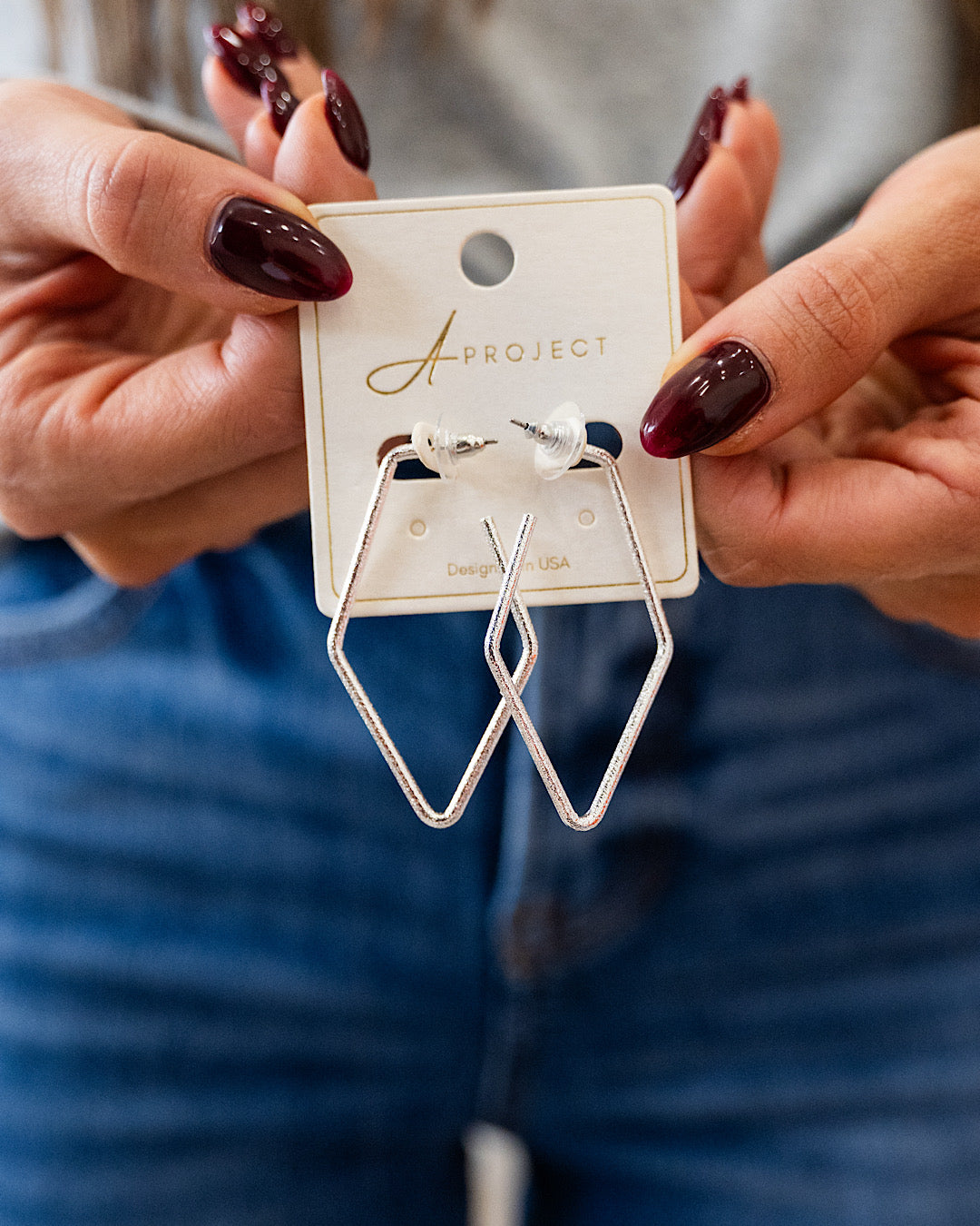 NEW! Textured Metal Diamond Shaped Earrings - Silver Trendy Wholesale