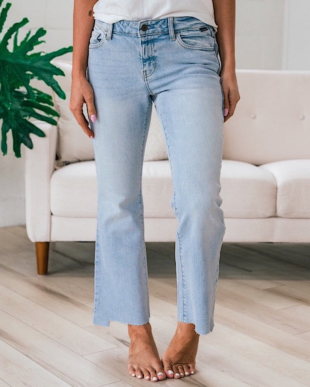 Cello Skipping Town Cut Hem Crop Flare Jeans Cello