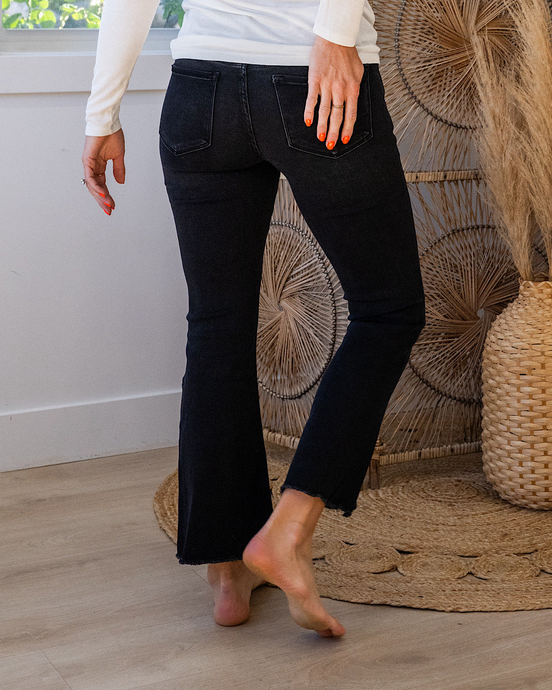 Vervet You Got It Crop Flare Jeans - Black