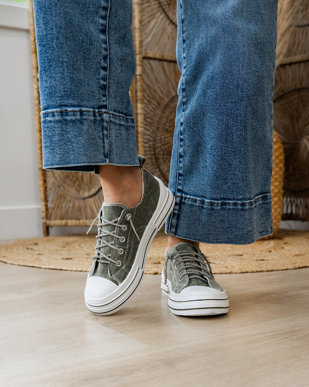 NEW! Very G Aman Velvet Sneakers - Sage Very G