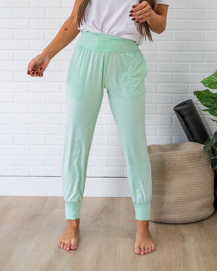 Yoga Joggers - Morning Mint Rae Mode