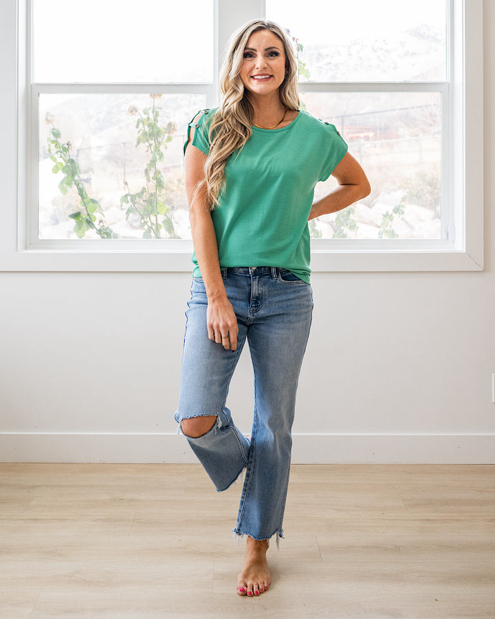 NEW! Can You See Me Caged Sleeve Detail Top - Green Staccato