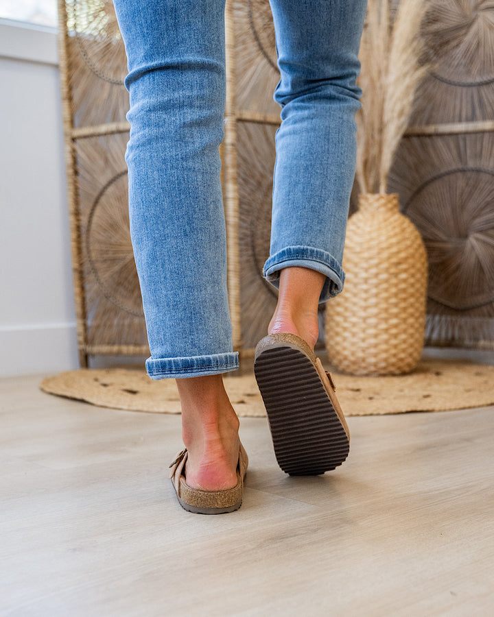NEW! Corkys One For the Books Slides - Camel Corkys Footwear
