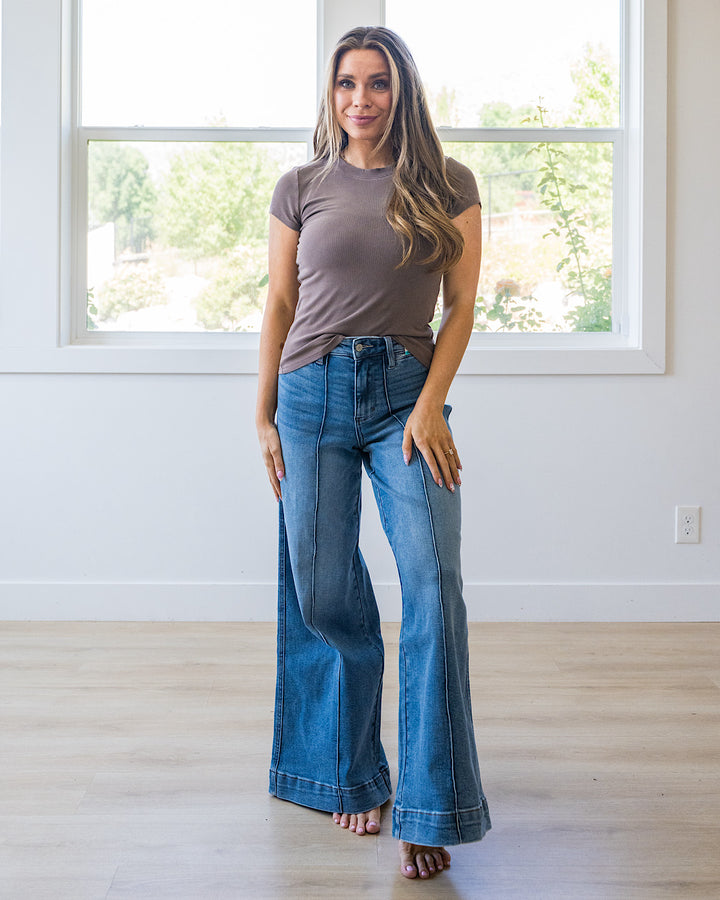 NEW! Cassidy Short Sleeve Ribbed Top - Dark Brown
