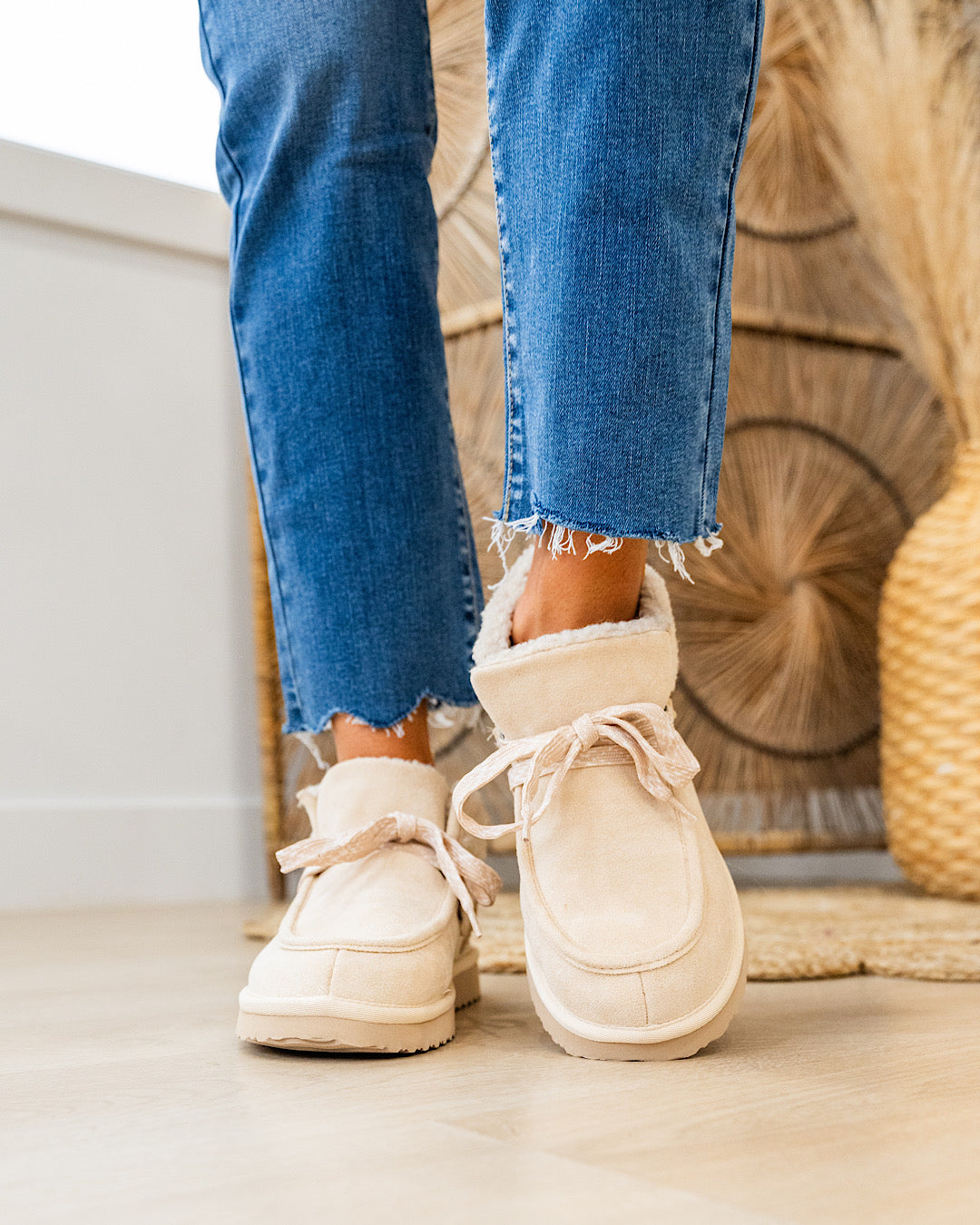 Very G Cherilyn Slip On Bootie - Cream Very G