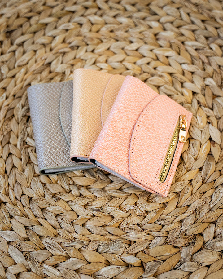 DOORBUSTER! Vegan Leather Trifold Wallet - 3 Colors