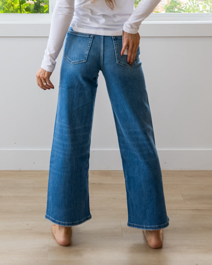NEW! Vervet Kristen Leopard Contrast Wide Leg Jeans