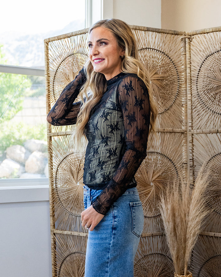 NEW! Aubrey Long Sleeve Lace Top - Black Stripe Very J