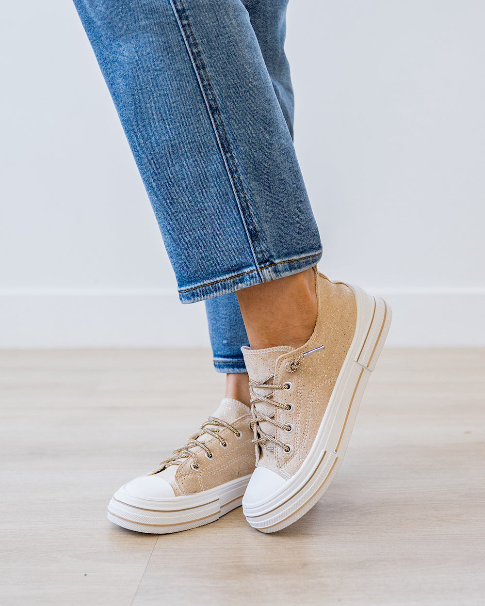 NEW! Very G Aman Suede Sneakers - Nude Very G