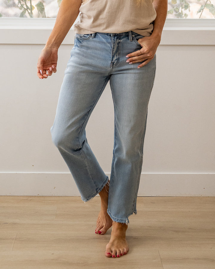 NEW! KanCan Darci Side Slit Straight Jeans