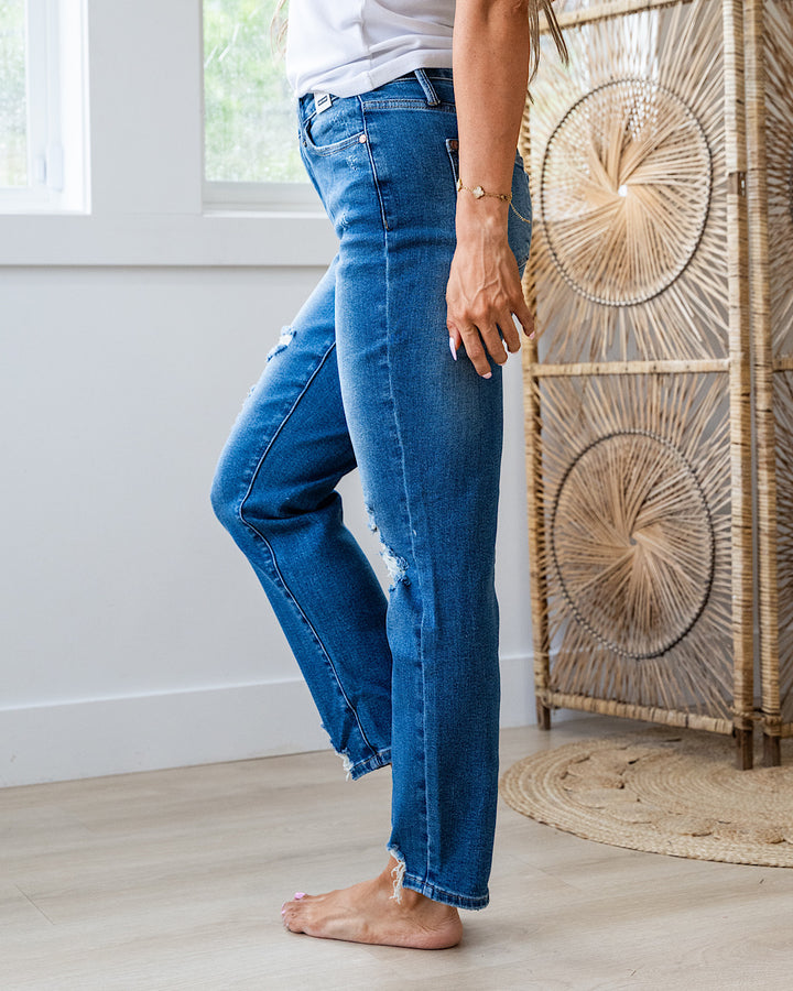 Judy Blue Queen of Hearts Distressed Jeans Judy Blue