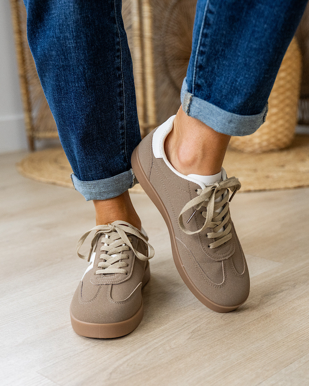 NEW! Very G Retro Sneakers - Brown