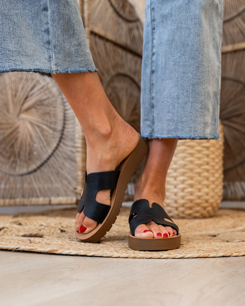 NEW! Corkys Hold Please Sandals - Black Smooth Corkys Footwear