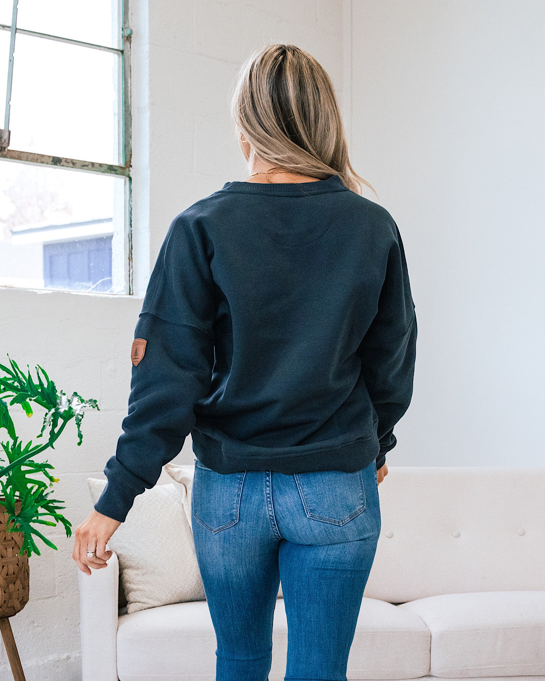 Wanakome Emmy Sweatshirt - Midnight FINAL SALE  Wanakome   