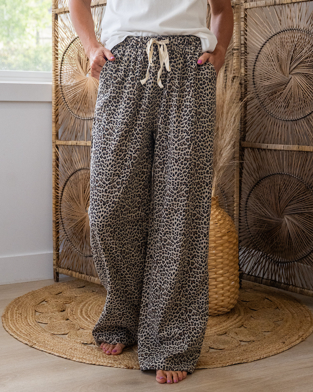 NEW! Corrine Leopard Wide Leg Linen Pants Very J