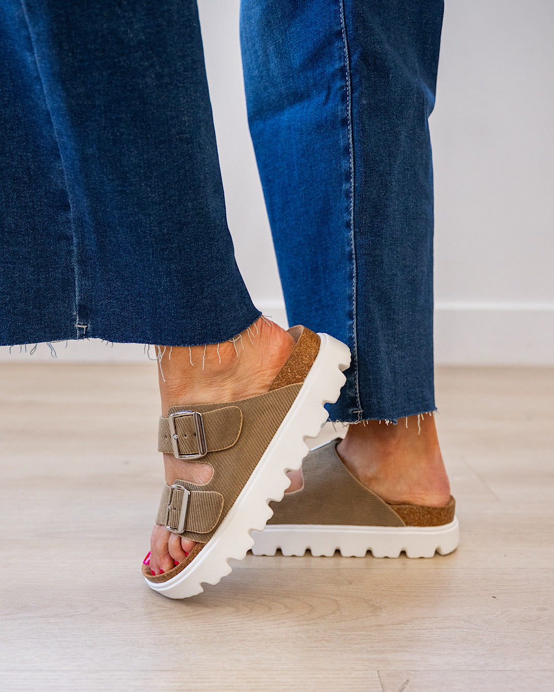 Very G Jazmin 2 Sandals - Color Options Available! Very G Sand