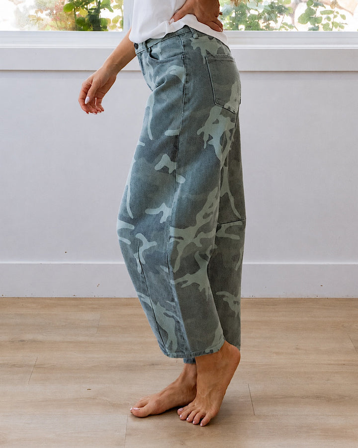 KanCan Lena Camo Barrel Jeans KanCan