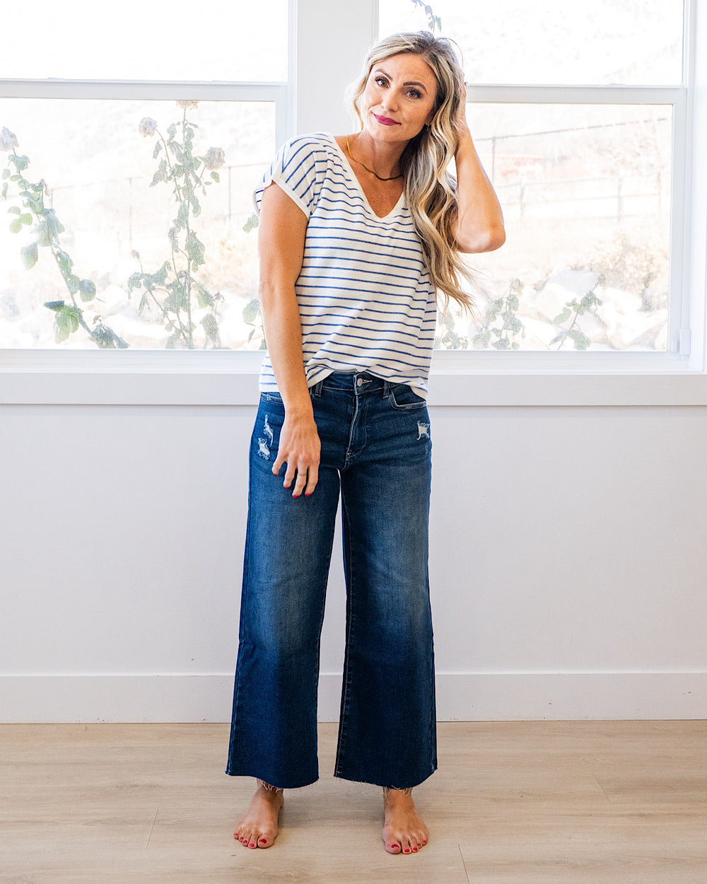 NEW! Candice Striped V Neck Sweater Top - Ivory & Navy Staccato