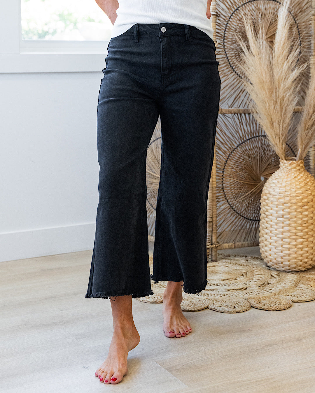 Mae Wide Leg Cropped Jeans - Black  Zenana   