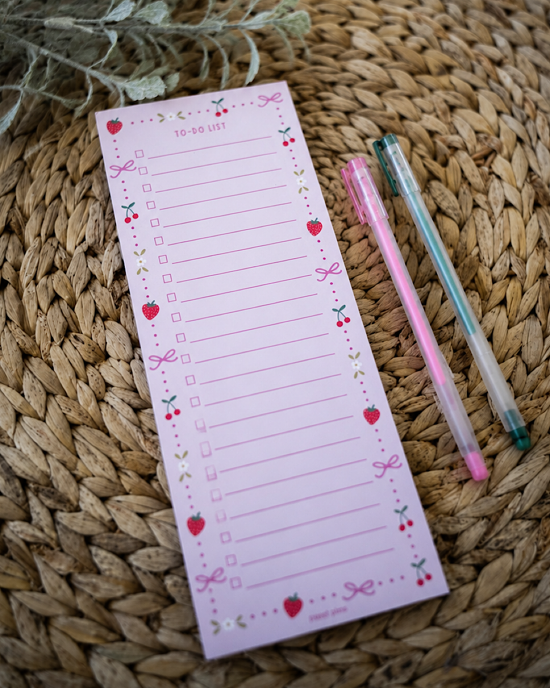 NEW! Berries & Bows To Do List Notepad Pippi