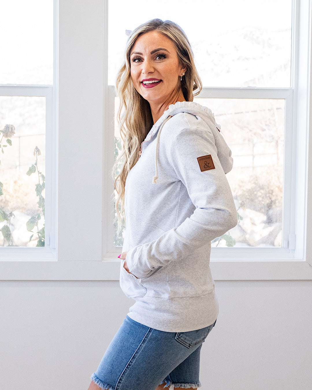 NEW! Ampersand Ave Morning Mist FullZip Sweatshirt Ampersand Ave