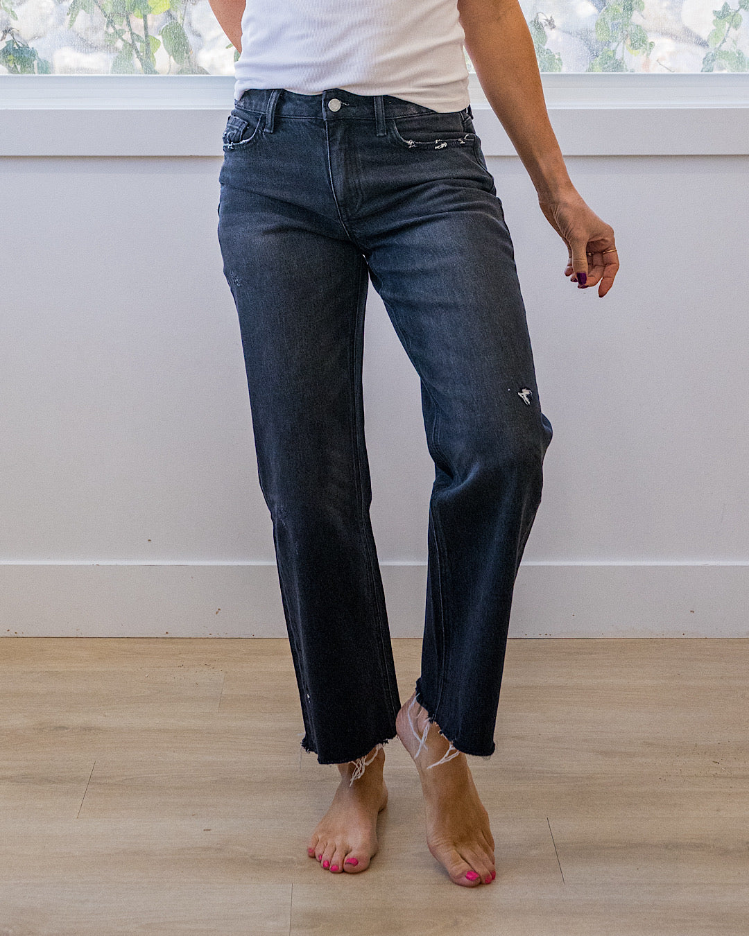 NEW! Vervet Carolina Fray Hem Slim Wide Leg Jeans - Black