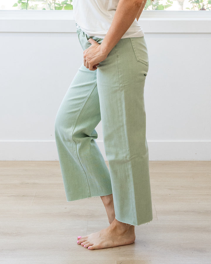NEW! Vervet Skye Wide Leg Non Distressed Crop Jeans - Mint