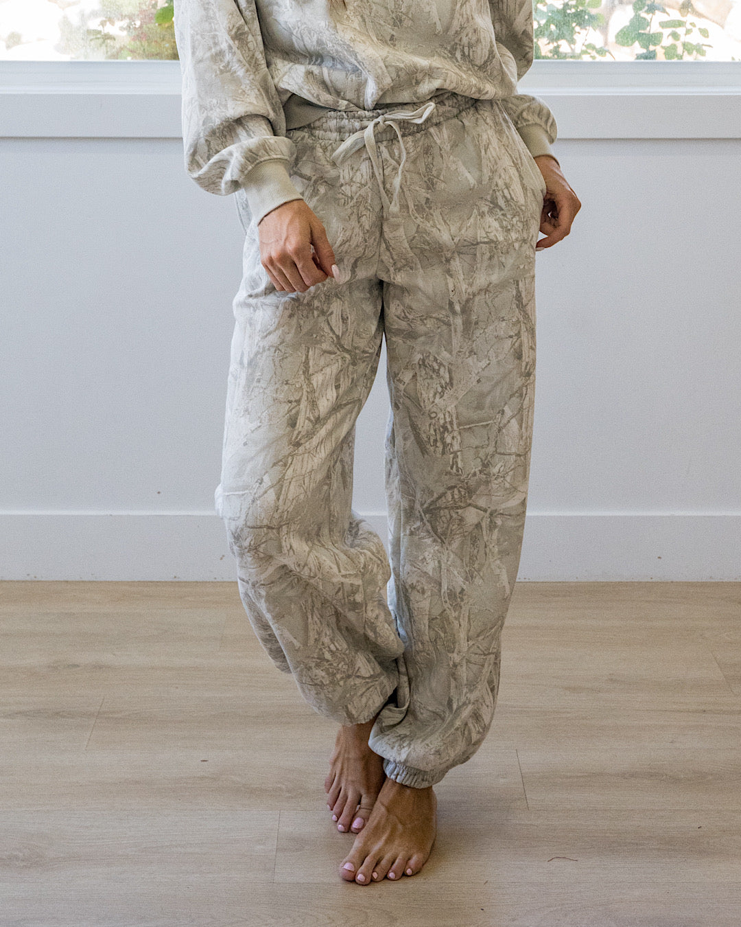 NEW! Gray Camo Joggers Double Zero
