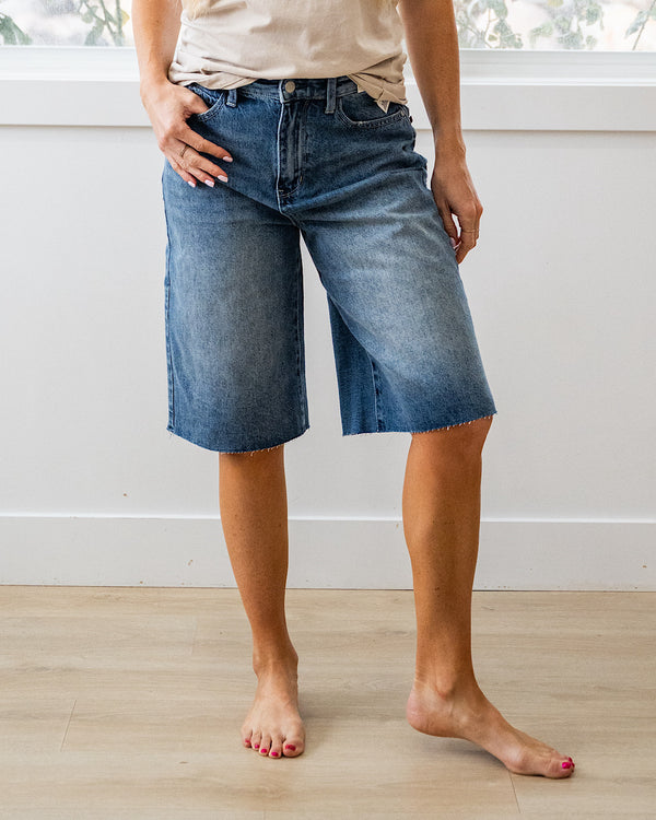 NEW! Judy Blue Junie Rigid Magic Jean Shorts Judy Blue