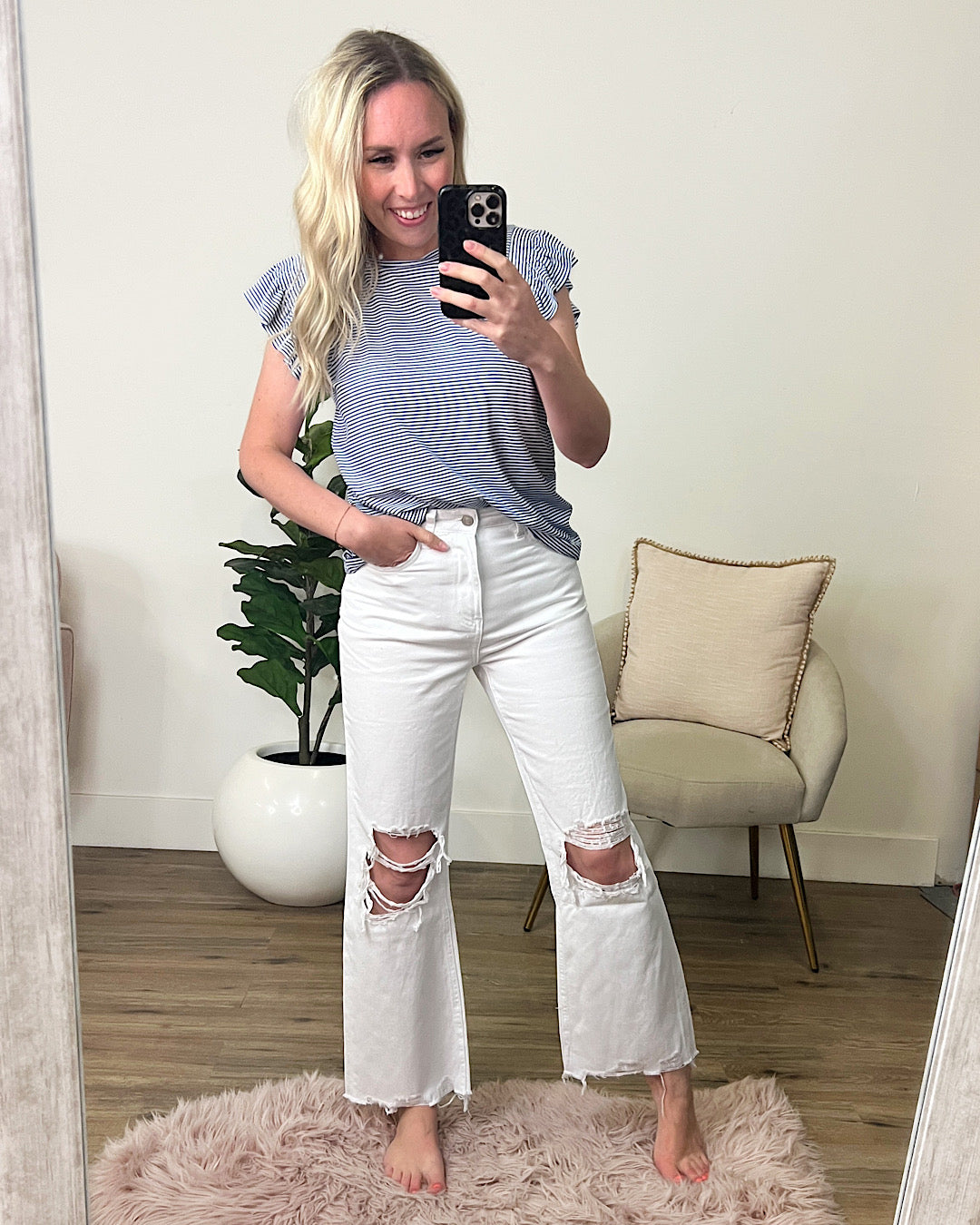 NEW! Vervet White 90's Crop Flare Jeans  Vervet   