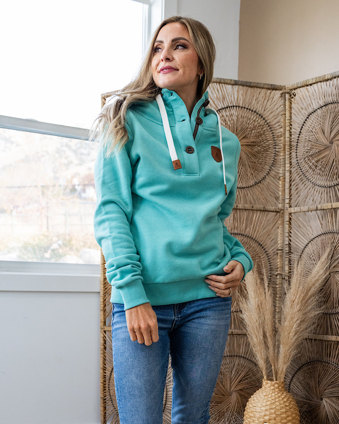 NEW! Wanakome Jas Hoodie - Cove Wanakome