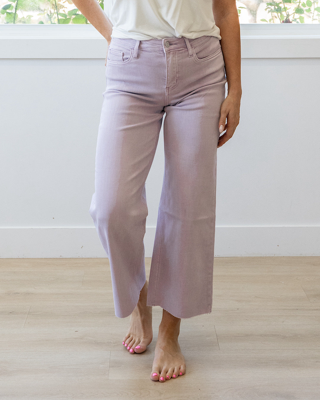 NEW! Vervet Skye Wide Leg Non Distressed Crop Jeans - Lavender