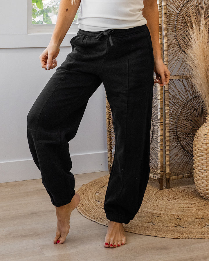 NEW! Rae Mode Fleece Cocoon Joggers - Black Rae Mode