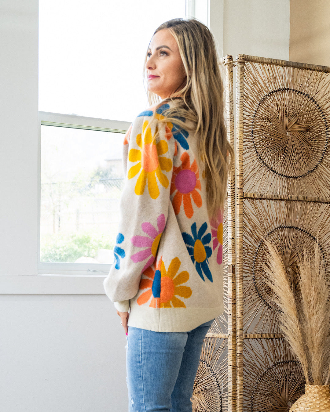 Bright Daisy Sweater - Taupe  First Love   