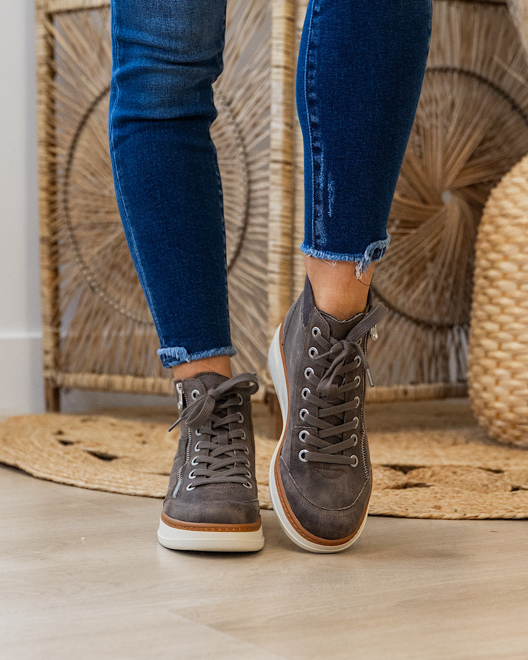NEW! Blowfish Camden High Top Wedge Sneakers Boots - Gray Blowfish