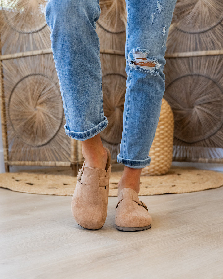 NEW! Corkys One For the Books Slides - Camel Corkys Footwear