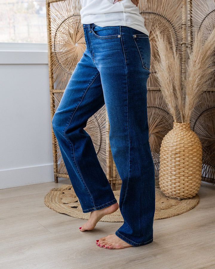 Judy Blue Ivy Side Seam Detail Straight Jeans Judy Blue