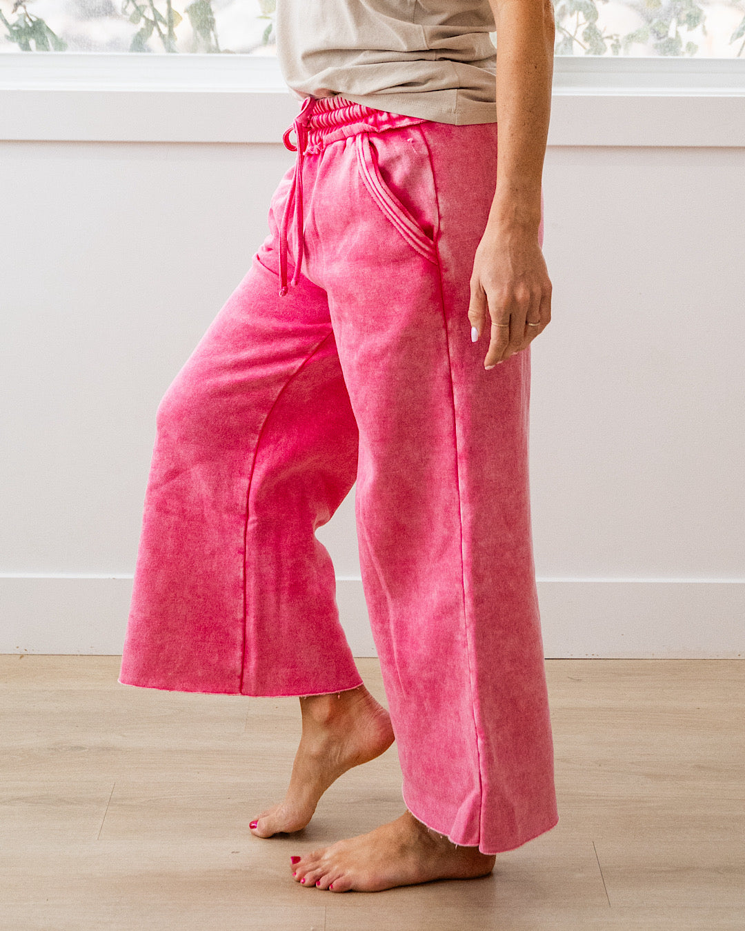 NEW! Cropped Wide Leg Comfy Pants - Fuchsia Zenana
