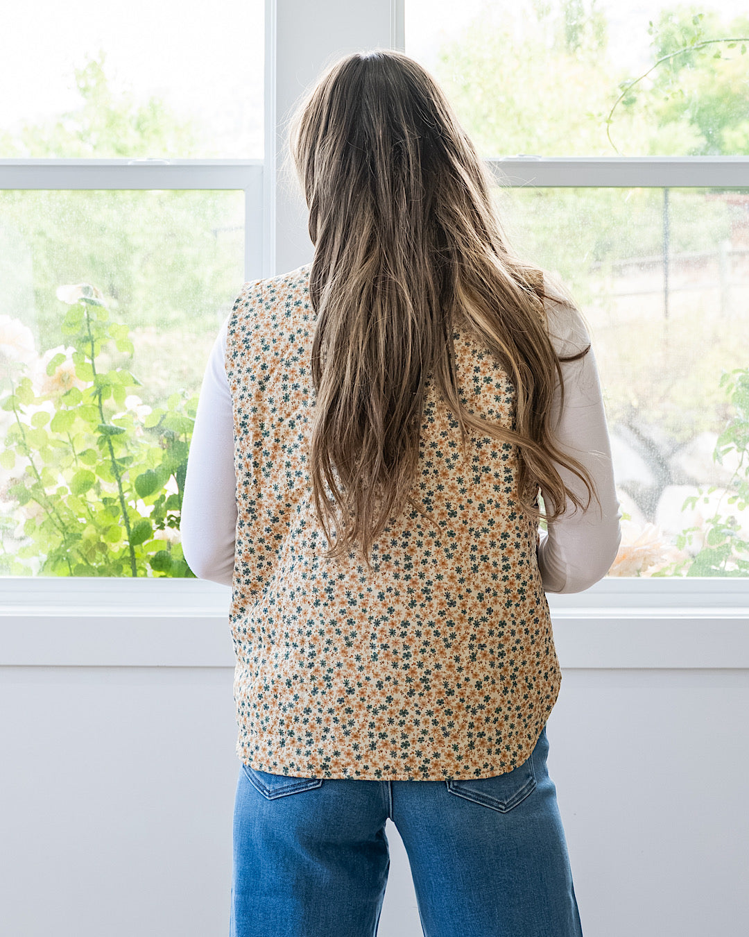 NEW! Juliana Floral Print Corduroy Vest - Cream & Gold